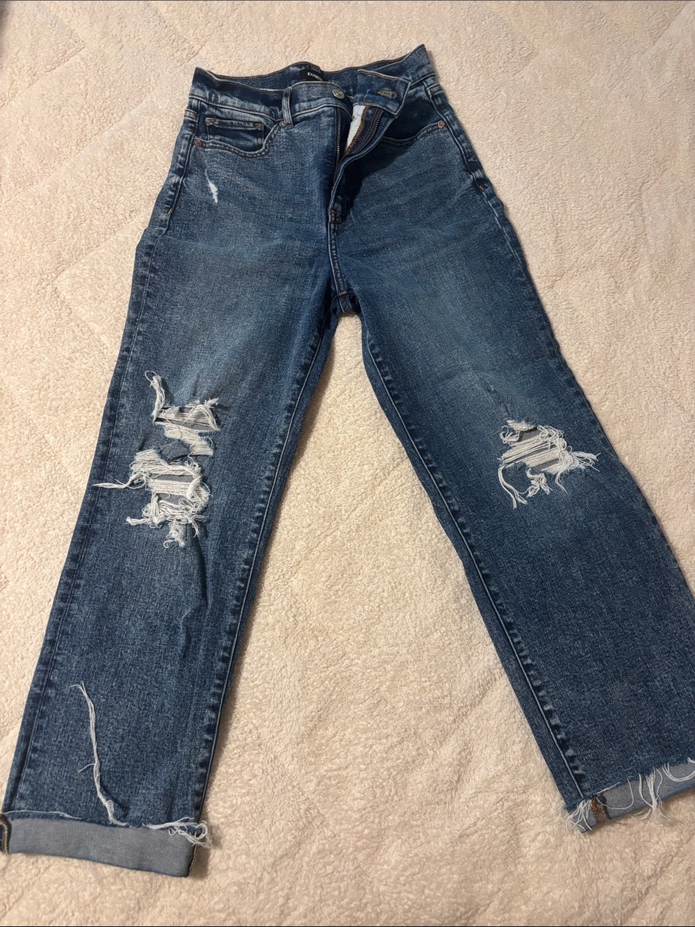 Express Distressed Jeans in Dark Blue